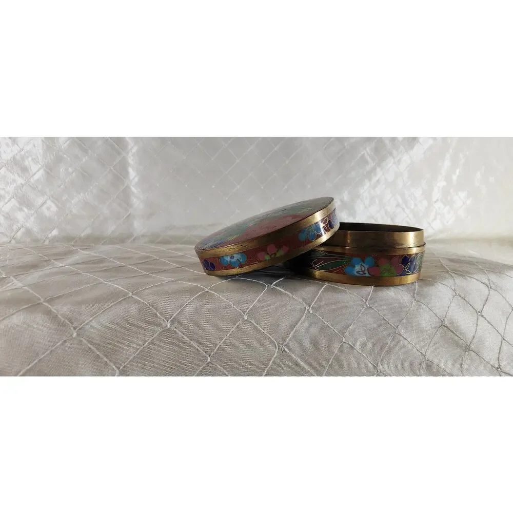 Vintage Chinese Cloisonne Enamel Brass Round Trinket Jewelry Box Floral 3